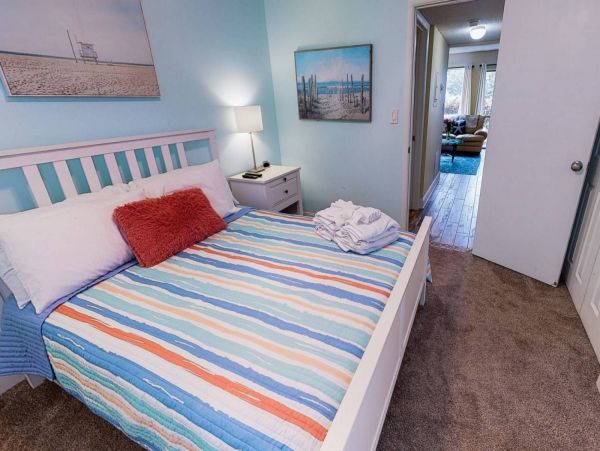 Siesta Key Vacation Condo Walk or Bike to Beach