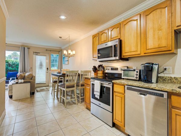 Charming Vacation Condo In The Heart Of Siesta Key 6 Guests