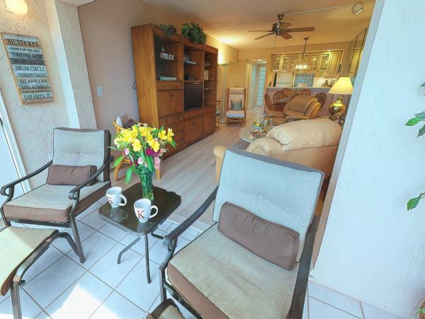 Siesta Key Lovely Vacation Condo