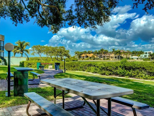Siesta Key Lovely Vacation Condo