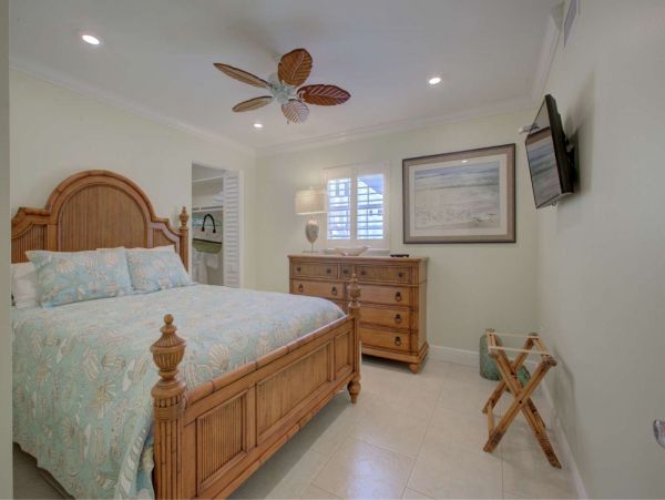 Two Bedroom Siesta Key Vacation Condo Sleeps 6 Guests