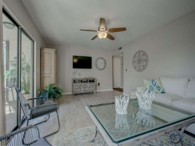 Fresh Remodel Short Walk to Crescent Beach!