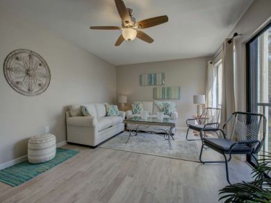Fresh Remodel Short Walk to Crescent Beach!