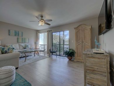 Fresh Remodel Short Walk to Crescent Beach!