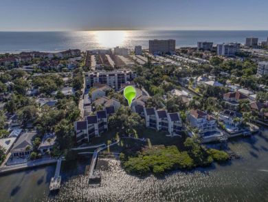 Fresh Remodel Short Walk to Crescent Beach!