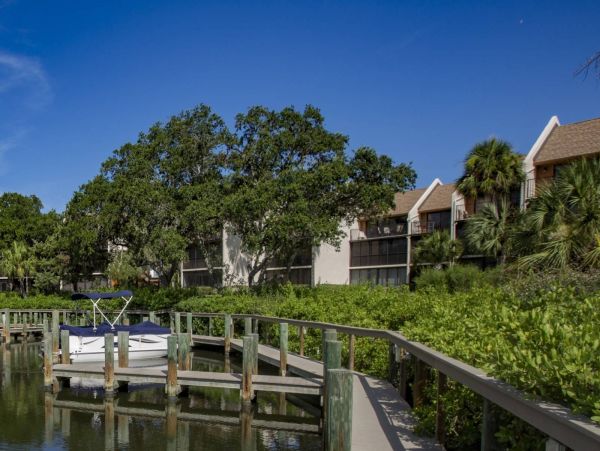 Siesta Key Condo w/ Beachfront access