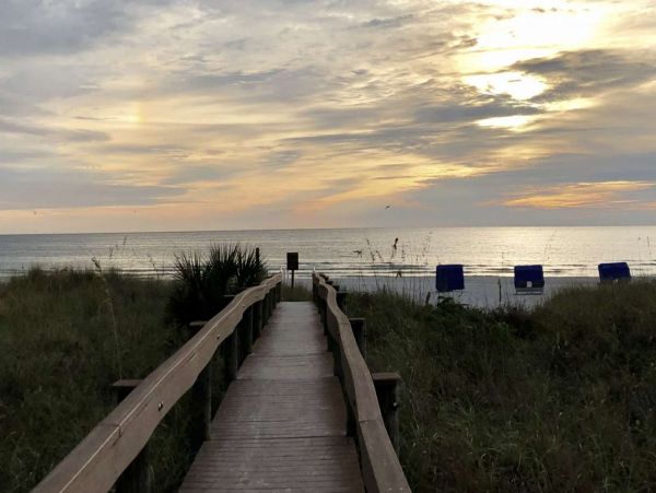 Siesta Key Condo w/ Beachfront access