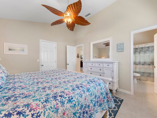 Fort Myers Beach 2-Bedroom Pool Home Near Times Square