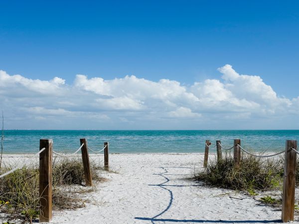 Fort Myers Beach 2-Bedroom Pool Home Near Times Square