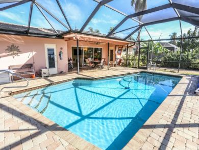Fort Myers Vacation Home Sleeps Eight Guests
