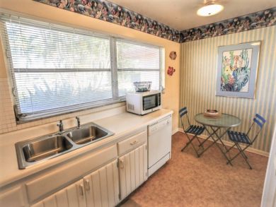 Fort Myers Vacation Home Sleeps Eight Guests