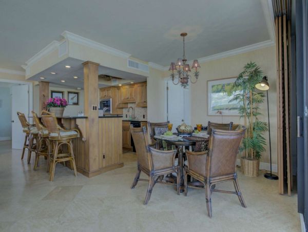 Beautiful Beachfront Condo