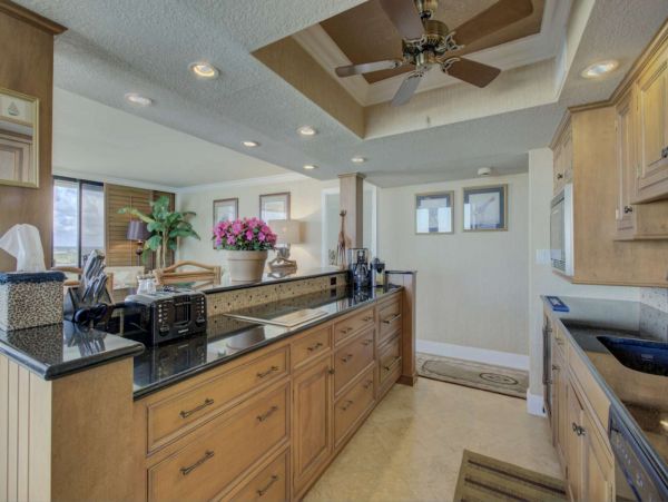 Beautiful Beachfront Condo