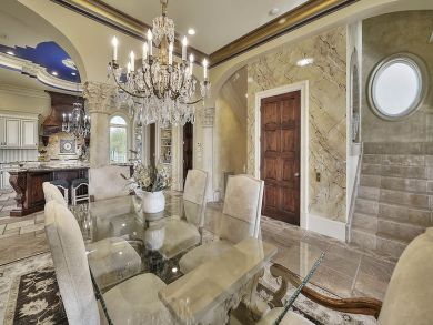Luxury Destin Vacation Home Short Walk to Beach Sleeps 12
