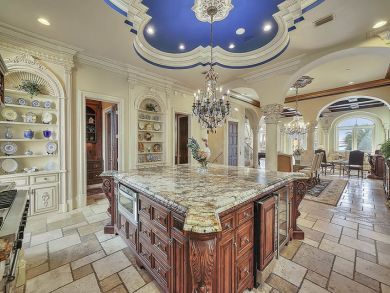 Luxury Destin Vacation Home Short Walk to Beach Sleeps 12
