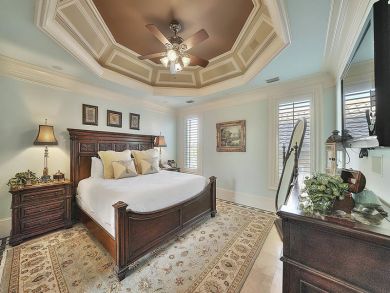 Luxury Destin Vacation Home Short Walk to Beach Sleeps 12