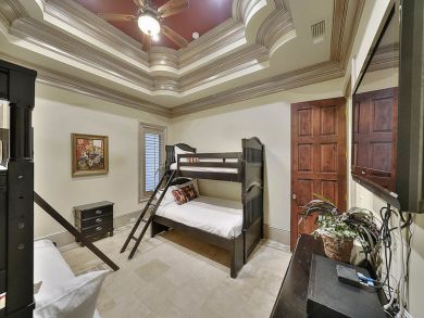 Luxury Destin Vacation Home Short Walk to Beach Sleeps 12