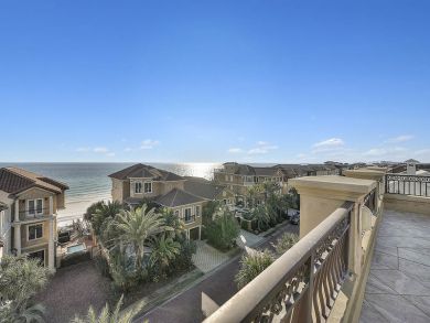 Luxury Destin Vacation Home Short Walk to Beach Sleeps 12