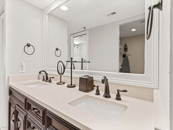 Indian Shores Vacation Condo Sleeps Six Guests
