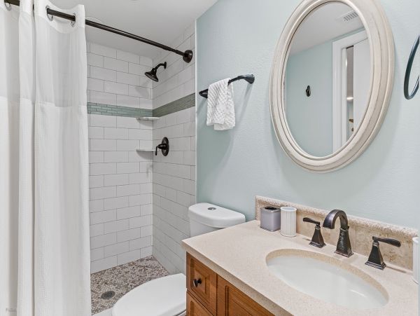 Indian Shores Vacation Condo Sleeps Six Guests