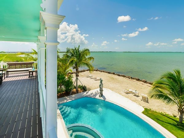 Luxury Key West Oceanfront Villa - Florida Keys Private Estate with Pool & Event Space