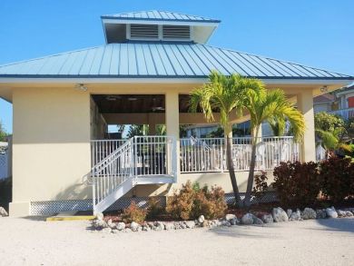Charming Vacation Rental on Marathon. Call Today
