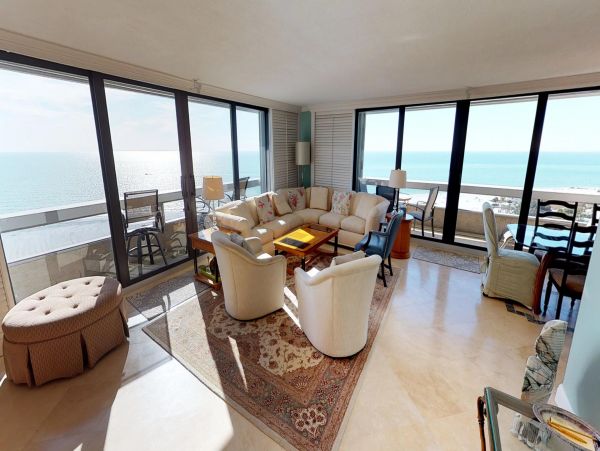 Full Ocean Views Condo in Siesta Key