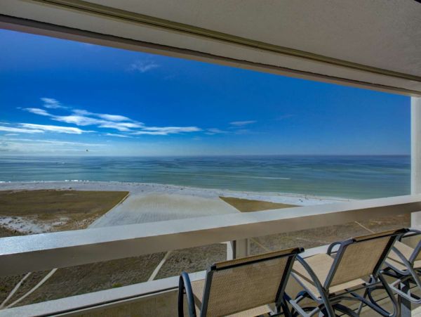 Full Ocean Views Condo in Siesta Key