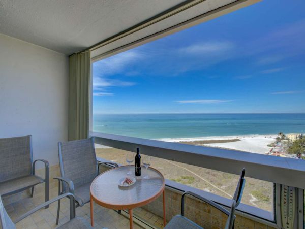 Full Ocean Views Condo in Siesta Key