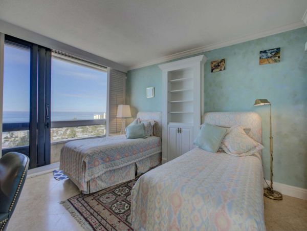 Full Ocean Views Condo in Siesta Key