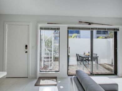 Venice Condo 929641