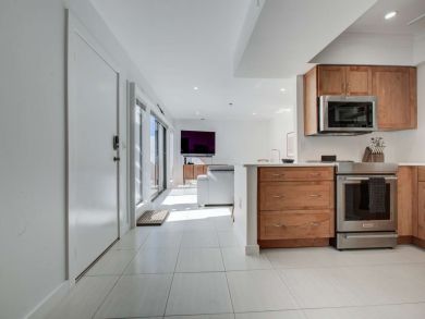 Venice Condo 929641