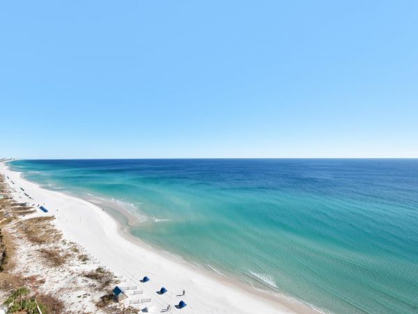 On Beach Destin Vacation Condo Sleeps 8 Bedroom