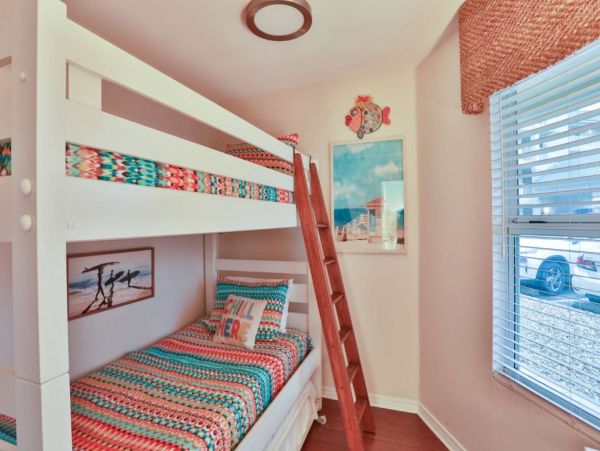 Charming Vacation Condo in Miramar Beach Close to Beach