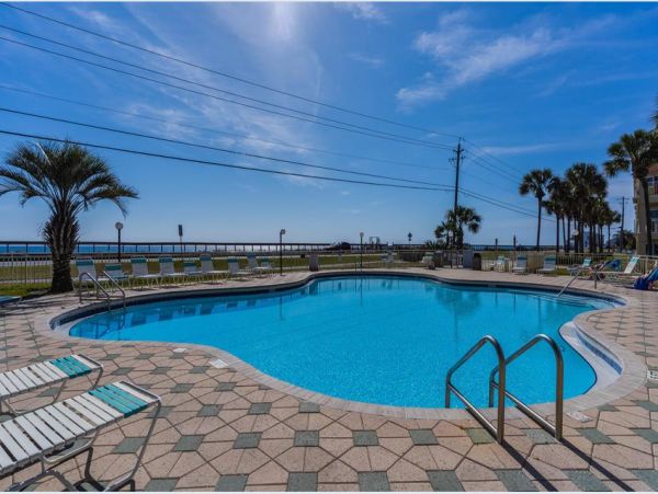 Charming Vacation Condo in Miramar Beach Close to Beach
