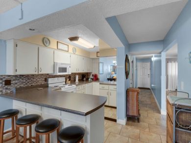 Panama City Vacation Rental Condo Three Bedrooms Sleeps 8