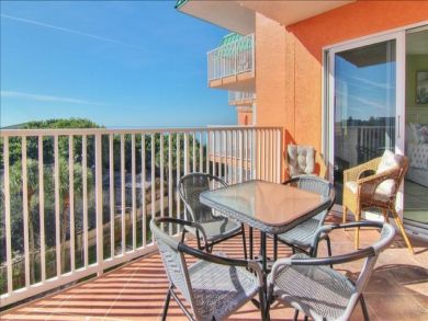 Partial Ocean View Indian Shores Vacation Condo Sleeps 6