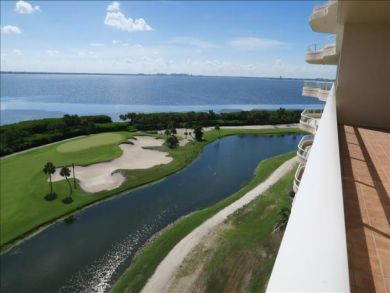 Charming Vacation Rental on Longboat Key. Call Today