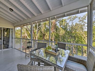 Anna Maria Island Vacation Home Sleeps Six Canal View