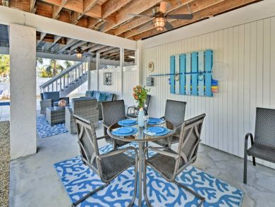 Anna Maria Island Vacation Home Sleeps Six Canal View