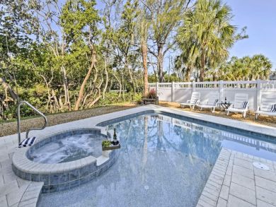 Anna Maria Island Vacation Home Sleeps Six Canal View