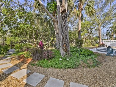 Anna Maria Island Vacation Home Sleeps Six Canal View