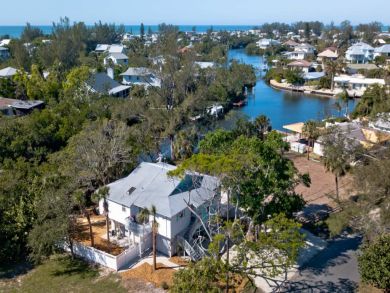 Anna Maria Island Vacation Home Sleeps Six Canal View