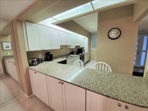 Longboat Key Vacation Rental Sleeps Four Guests