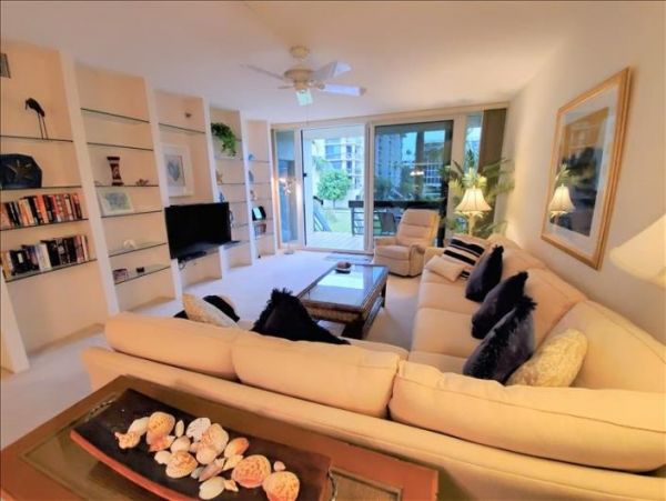 Longboat Key Vacation Rental Sleeps Four Guests