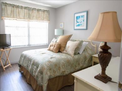 Charming Vacation Rental on Longboat Key. Call Today