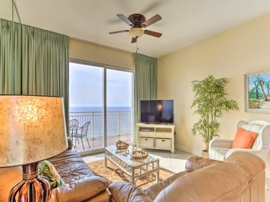 Panama City Vacation Condo Sleeps Eight Guests