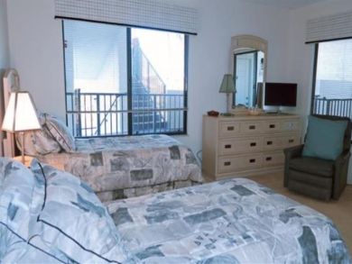 Longboat Key Vacation Condo on Beach