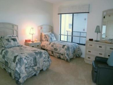 Longboat Key Vacation Condo on Beach