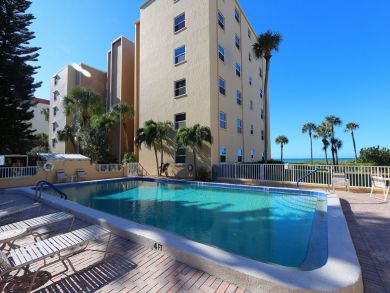 Longboat Key Vacation Rental Sleeps Four Guests